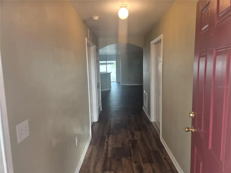 1421 9th Street Se, Ruskin, FL 33570 - #3