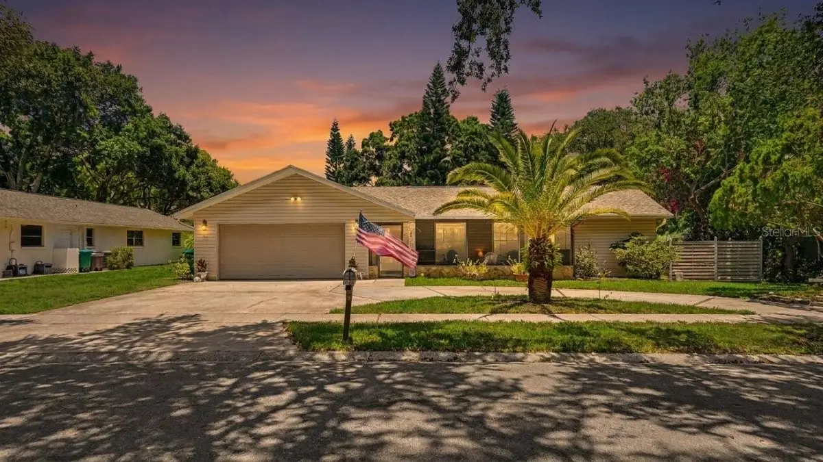 165 Woodcutter Lane, Palm Harbor, FL 34683 - #1