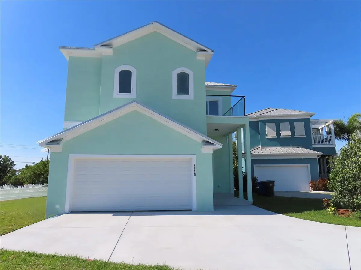 6510 Simone Shores Cir, Apollo Beach, FL 33572 - #1