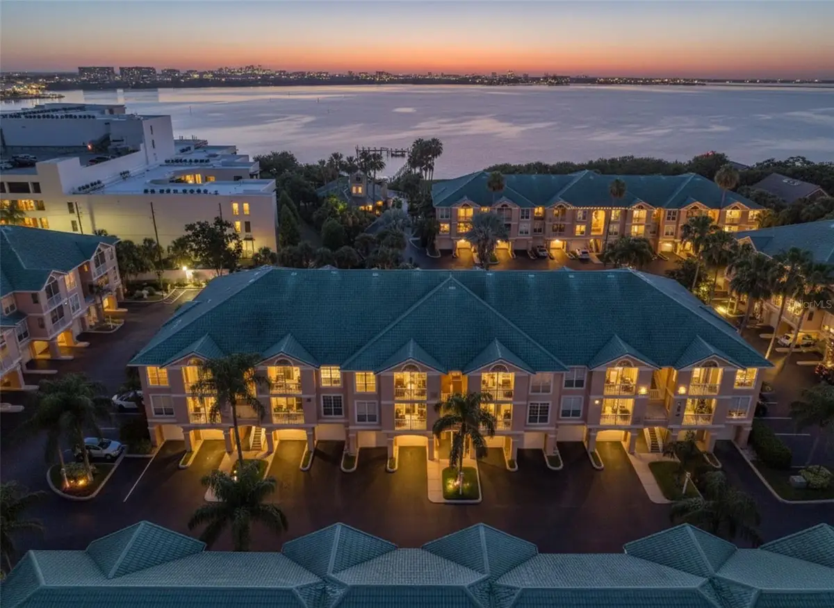3312 Bay Club Circle #3212, Tampa, FL 33607 - #1