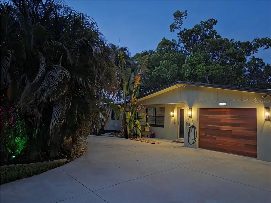 995 Emerson Drive, Dunedin, FL 34698 - #2
