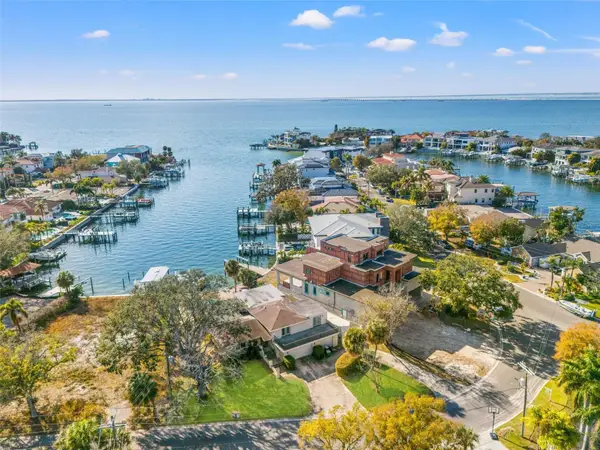 2605 S Beach Drive, TAMPA, FL 33629