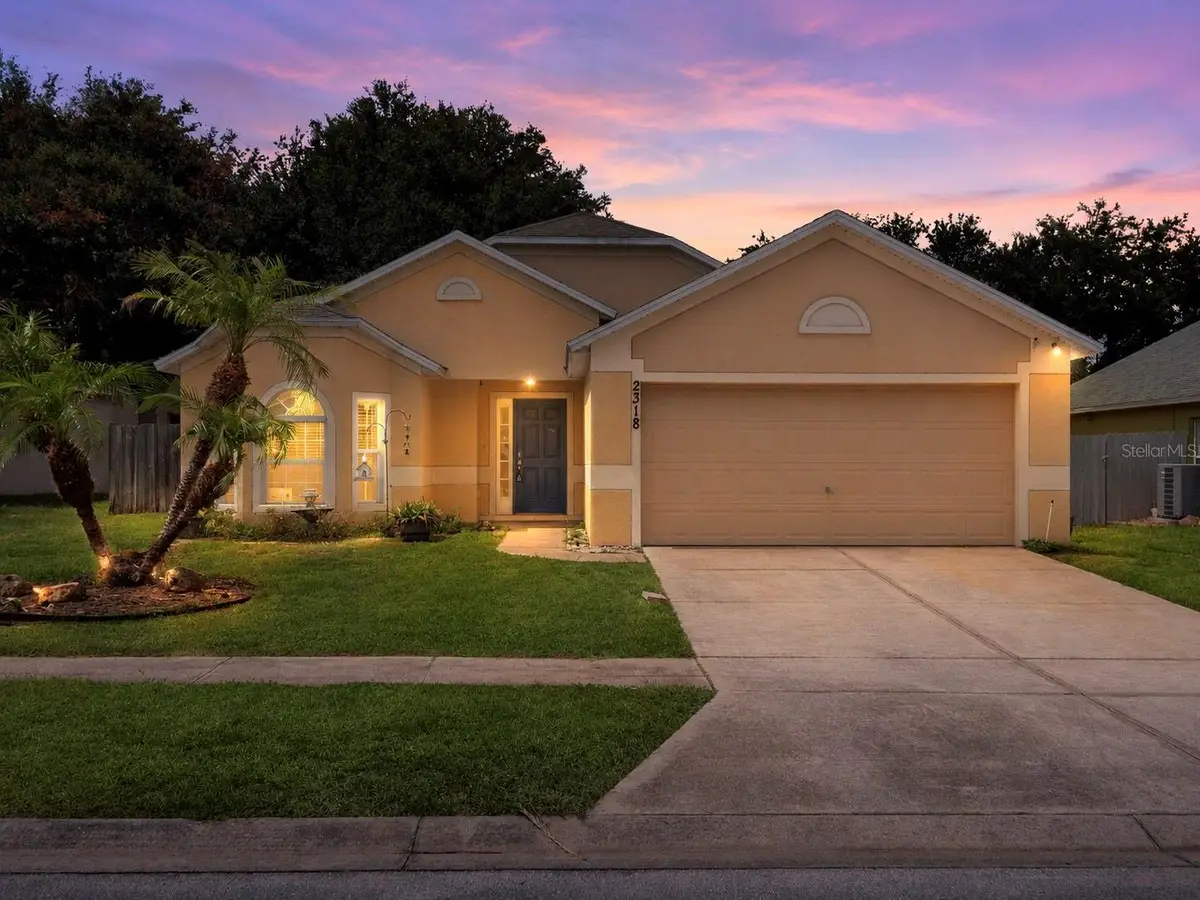 2318 Barons Court, Tavares, FL 32778 - #1