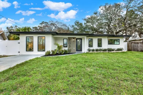 203 Driftwood Drive W, PALM HARBOR, FL 34683