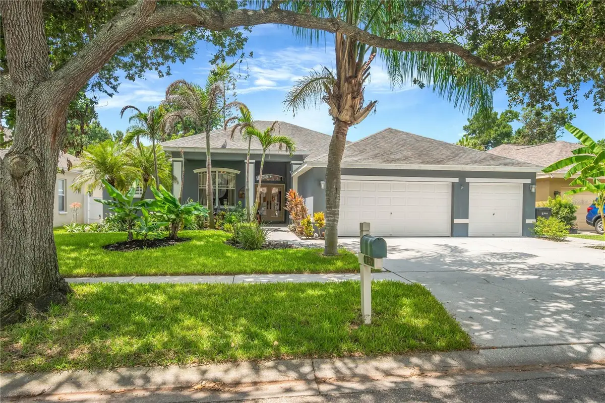 1128 Lumsden Trace Circle, Valrico, FL 33594 - #1