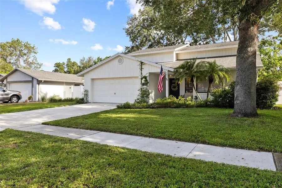 4814 Fox Hunt Dr, Tampa, FL 33624 - #2