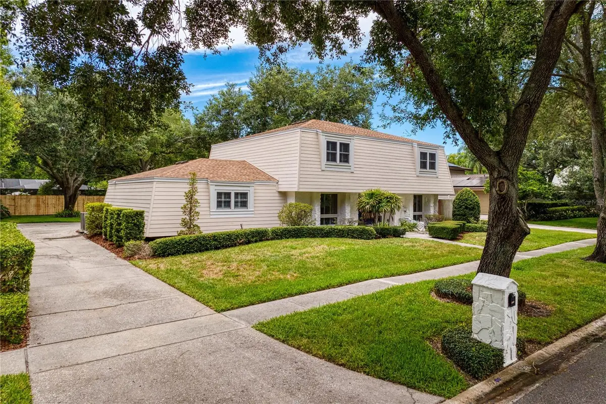 13305 Golf Crest Circle, Tampa, FL 33618 - #1