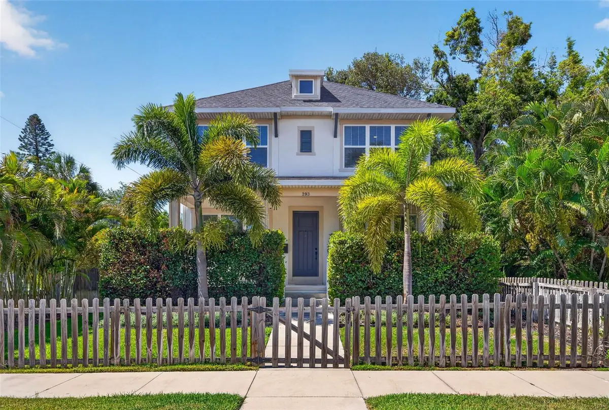 293 18th Avenue S, Saint Petersburg, FL 33705 - #1