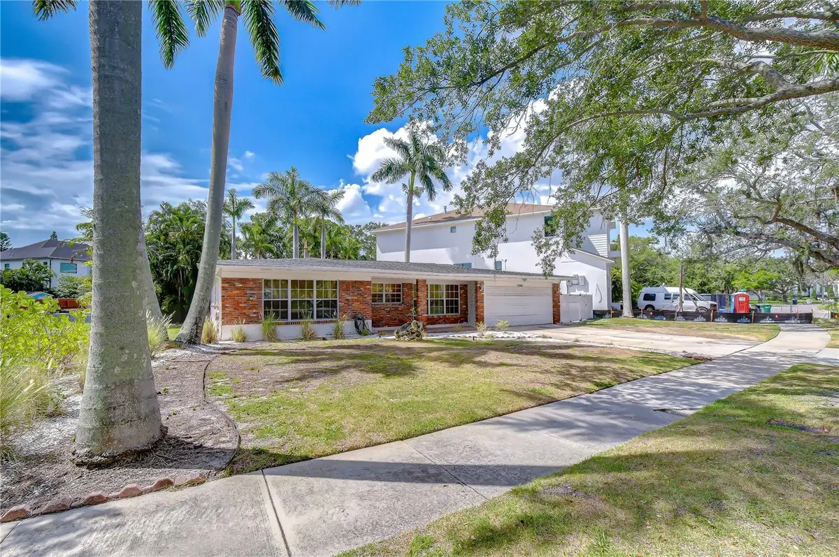 5006 W Dickens Avenue, Tampa, FL 33629 - #1