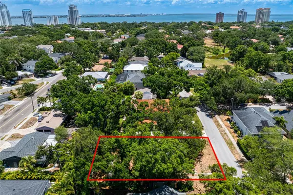 3403 W Bay Villa Avenue, TAMPA, FL 33611