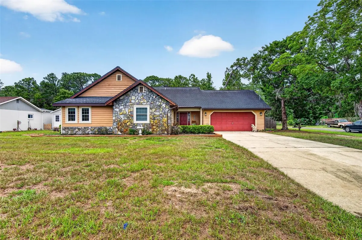 11037 Gifford Dr, Spring Hill, FL 34608 - #1