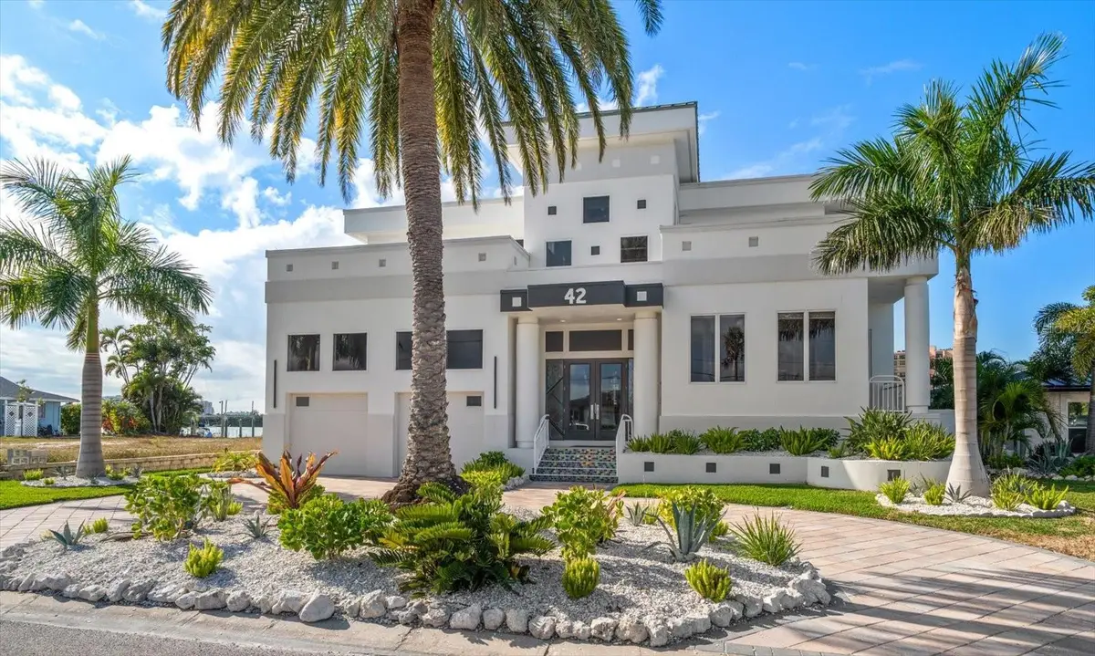 42 Midway Island, Clearwater Beach, FL 33767 - #1