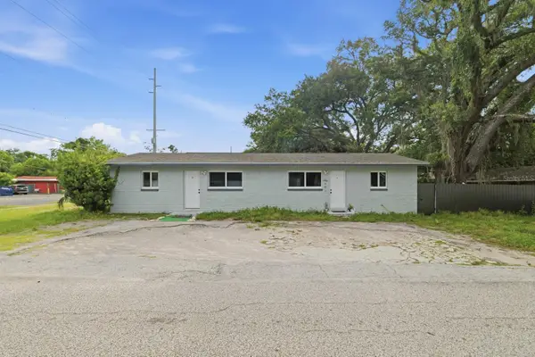 1716 E Waters Avenue #A/B, TAMPA, FL 33604