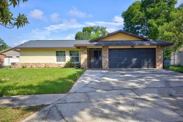 3110 Clovewood Place, SEFFNER, FL 33584