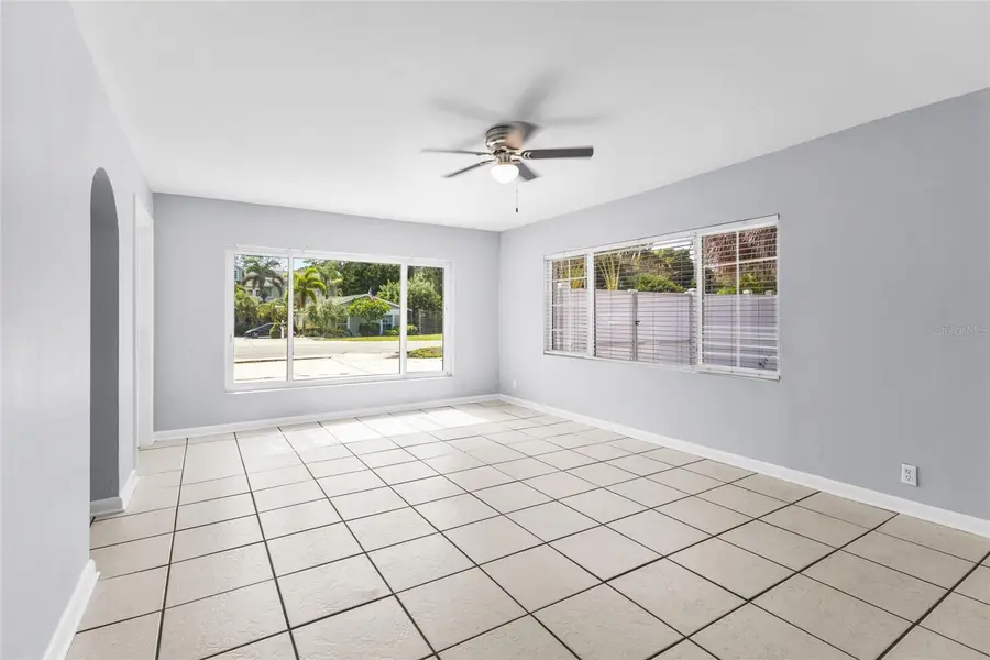 605 S Florida Avenue, Tarpon Springs, FL 34689 - #3