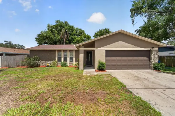 615 Pine Forest Drive, BRANDON, FL 33511