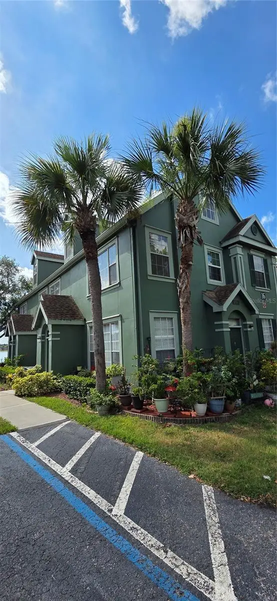 9306 Lake Chase Island Way, Tampa, FL 33626 - #2