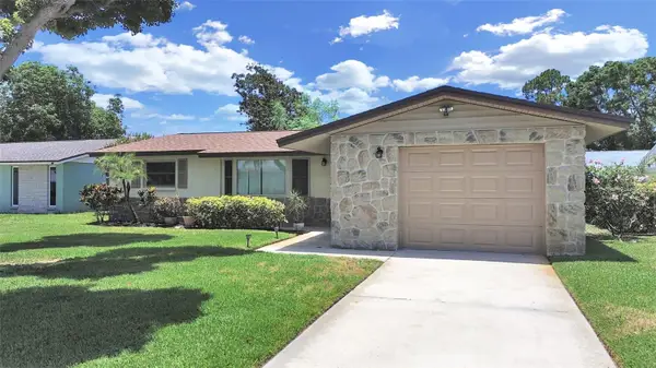 12344 82nd Avenue, SEMINOLE, FL 33772