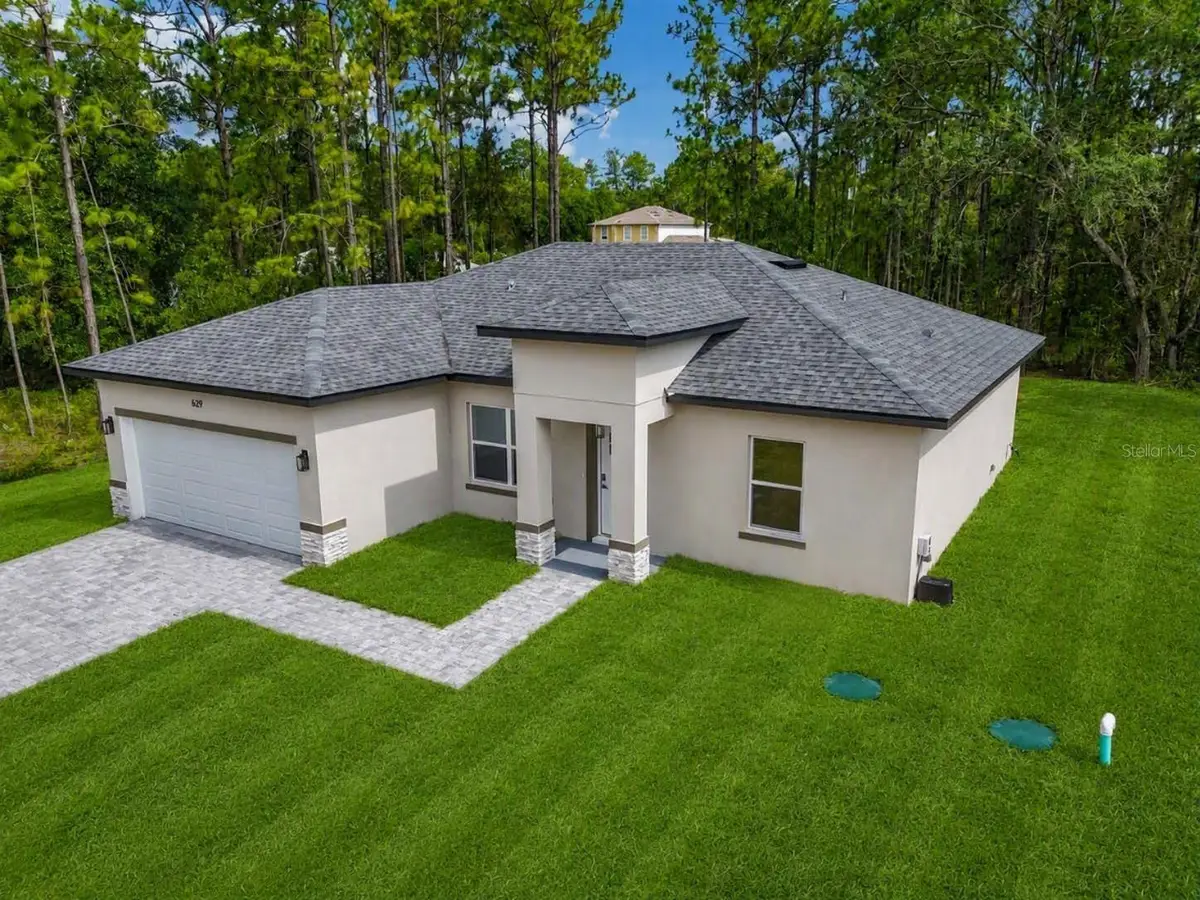 629 W Heronsbill Lane, Citrus Springs, FL 34434 - #1