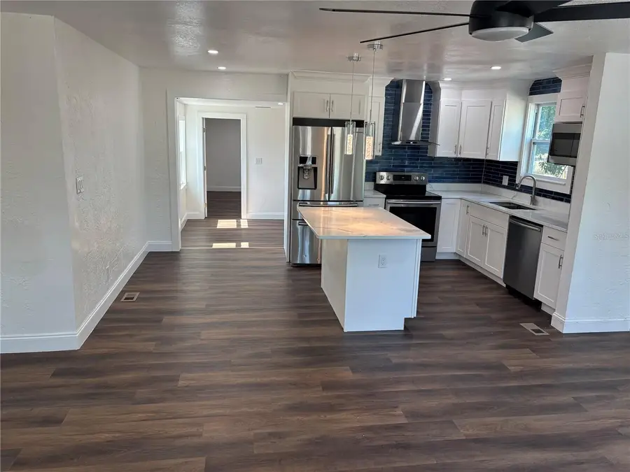 4420 6th Avenue S, Saint Petersburg, FL 33711 - #3
