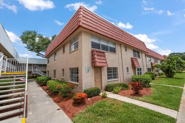 10037 62nd Terrace N #1, ST PETERSBURG, FL 33708