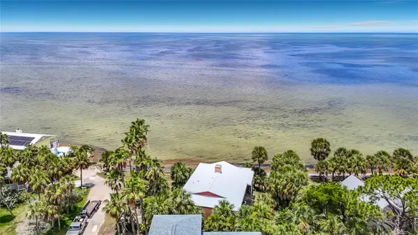 3447 Bayview Avenue, WEEKI WACHEE, FL 34607