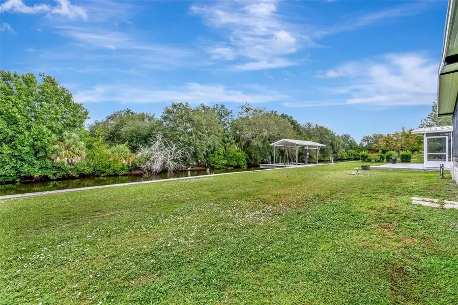 236 N Saint Thomas Circle, Apollo Beach, FL 33572 - #3