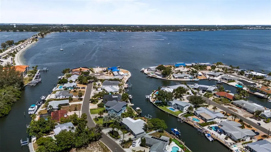 10016 Kingfisher Road E, Bradenton, FL 34209 - #3