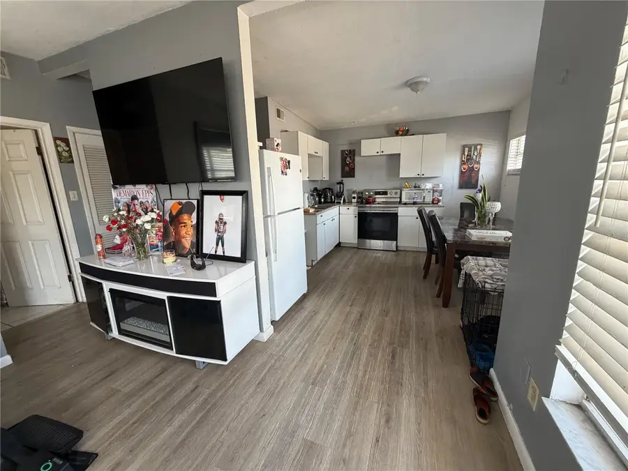 2318 W Powhatan Avenue, Tampa, FL 33603 - #2