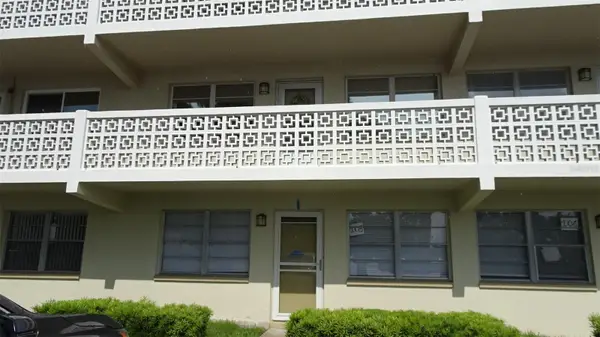 8100 Dr Martin Luther King Jr Street N #105, ST PETERSBURG, FL 33702