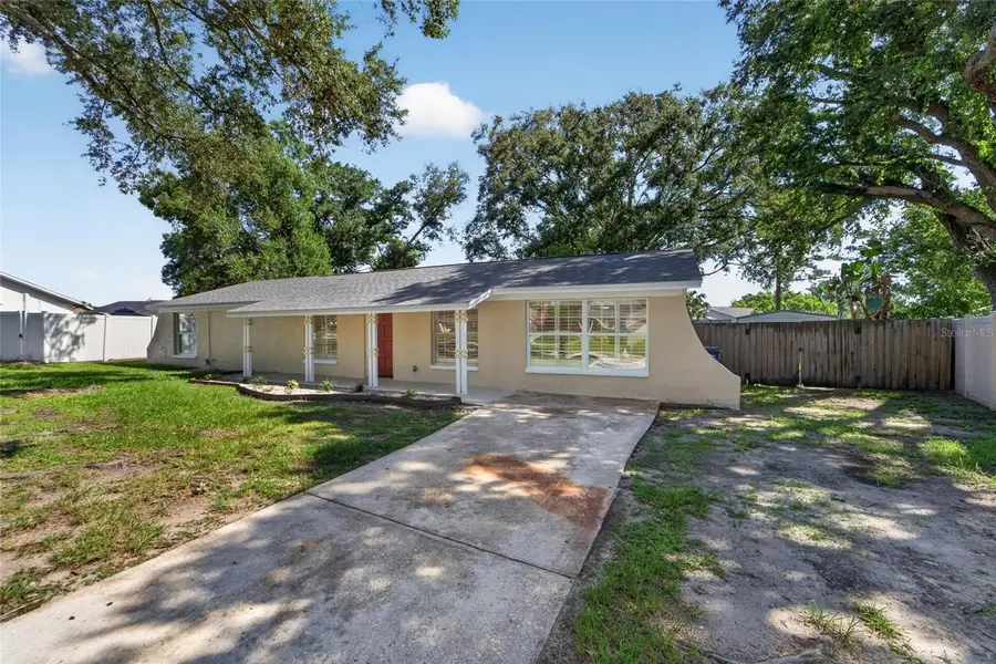 522 Highview Circle N, Brandon, FL 33510 - #2