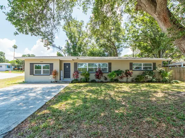 1005 N Highland Avenue, CLEARWATER, FL 33755