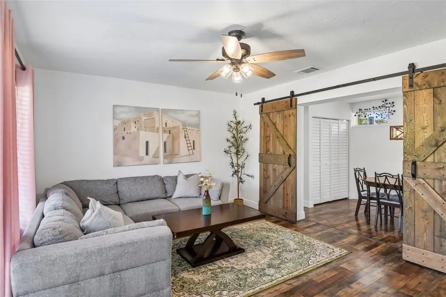 201 Redwood Avenue, Tampa, FL 33617 - #3