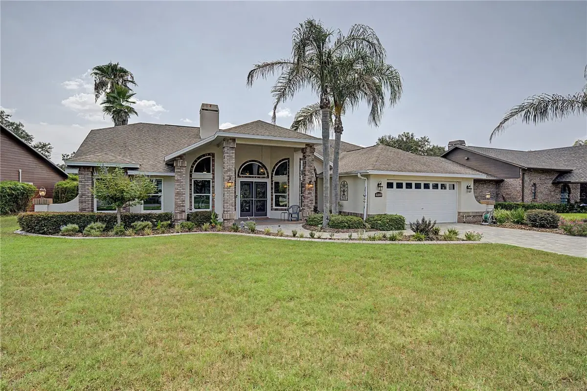 6207 Huntington Drive, Zephyrhills, FL 33542 - #1