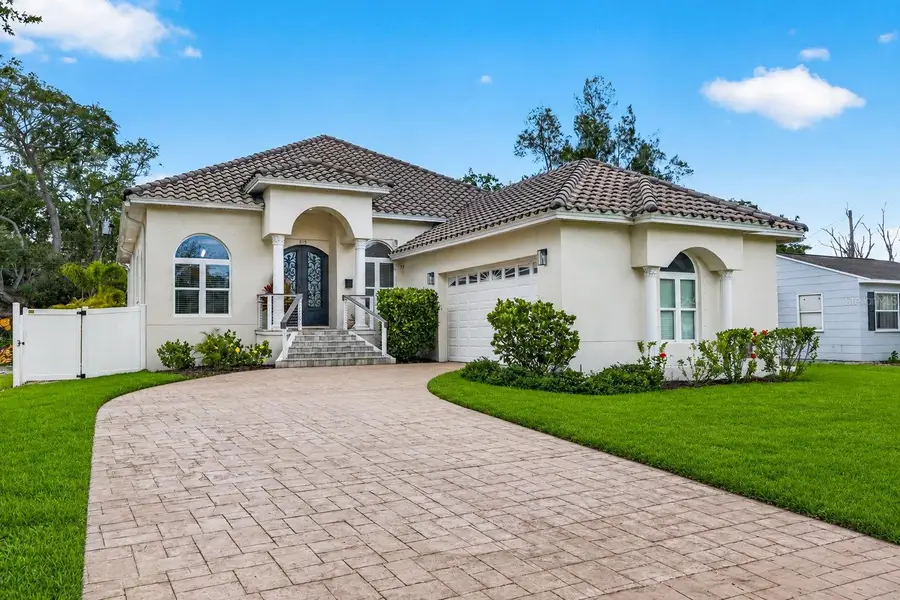 815 59th Avenue Ne, Saint Petersburg, FL 33703 - #3