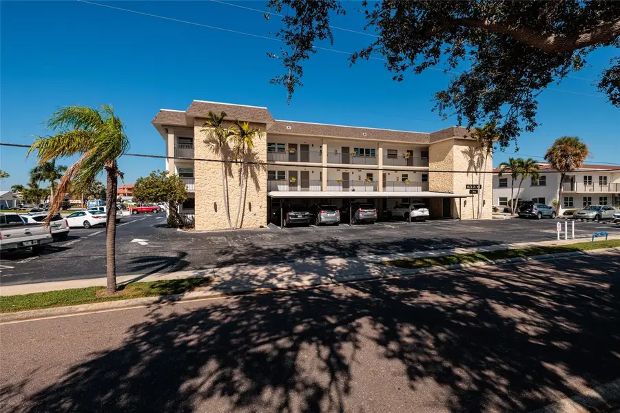3789 46th Avenue S #101, Saint Petersburg, FL 33711 - #3