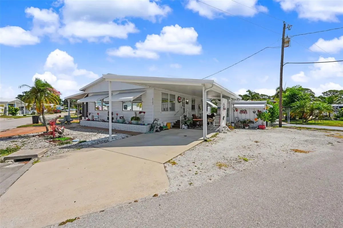 6523 Kansas Street, Bradenton, FL 34207 - #1