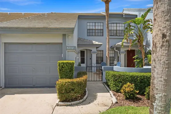 4253 Brentwood Park Circle, TAMPA, FL 33624