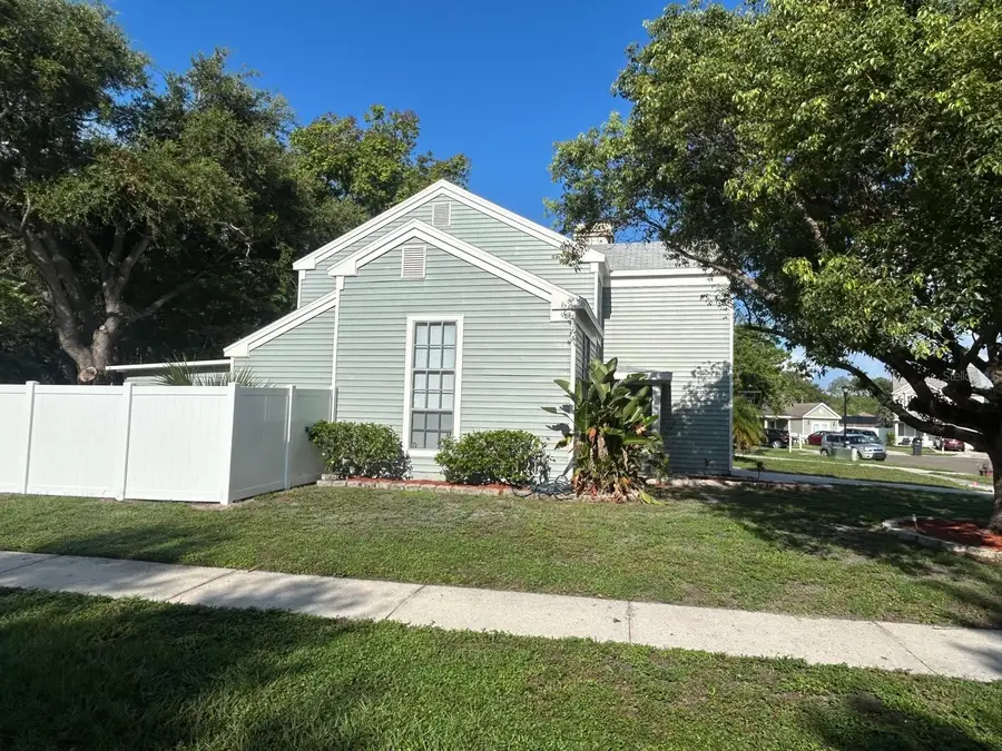 5102 Peachgreen Court, Tampa, FL 33624 - #2