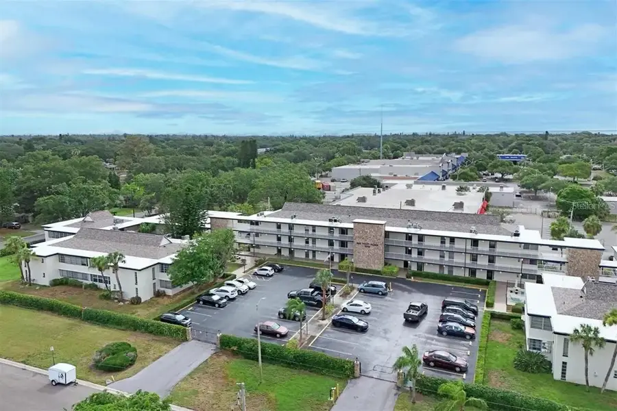 6100 12th Street S #107, Saint Petersburg, FL 33705 - #2