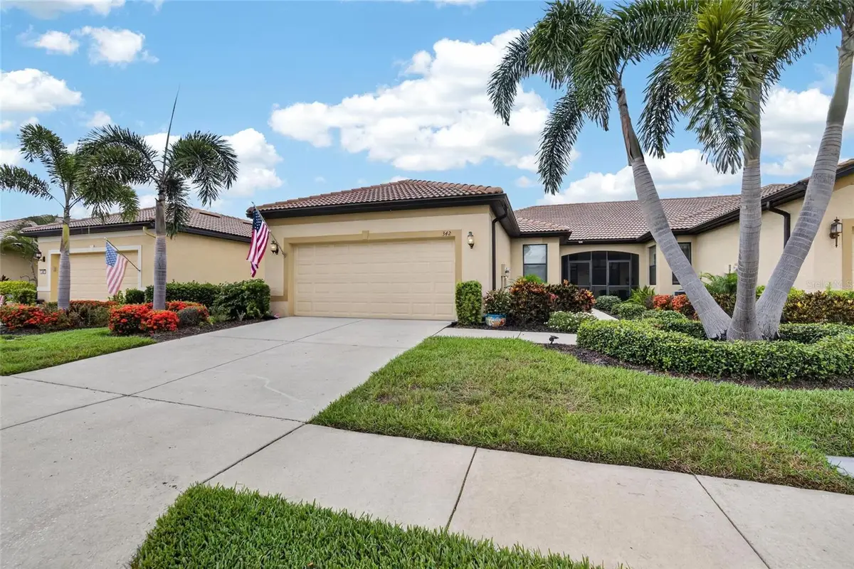 342 Bluewater Falls Court, Apollo Beach, FL 33572 - #1