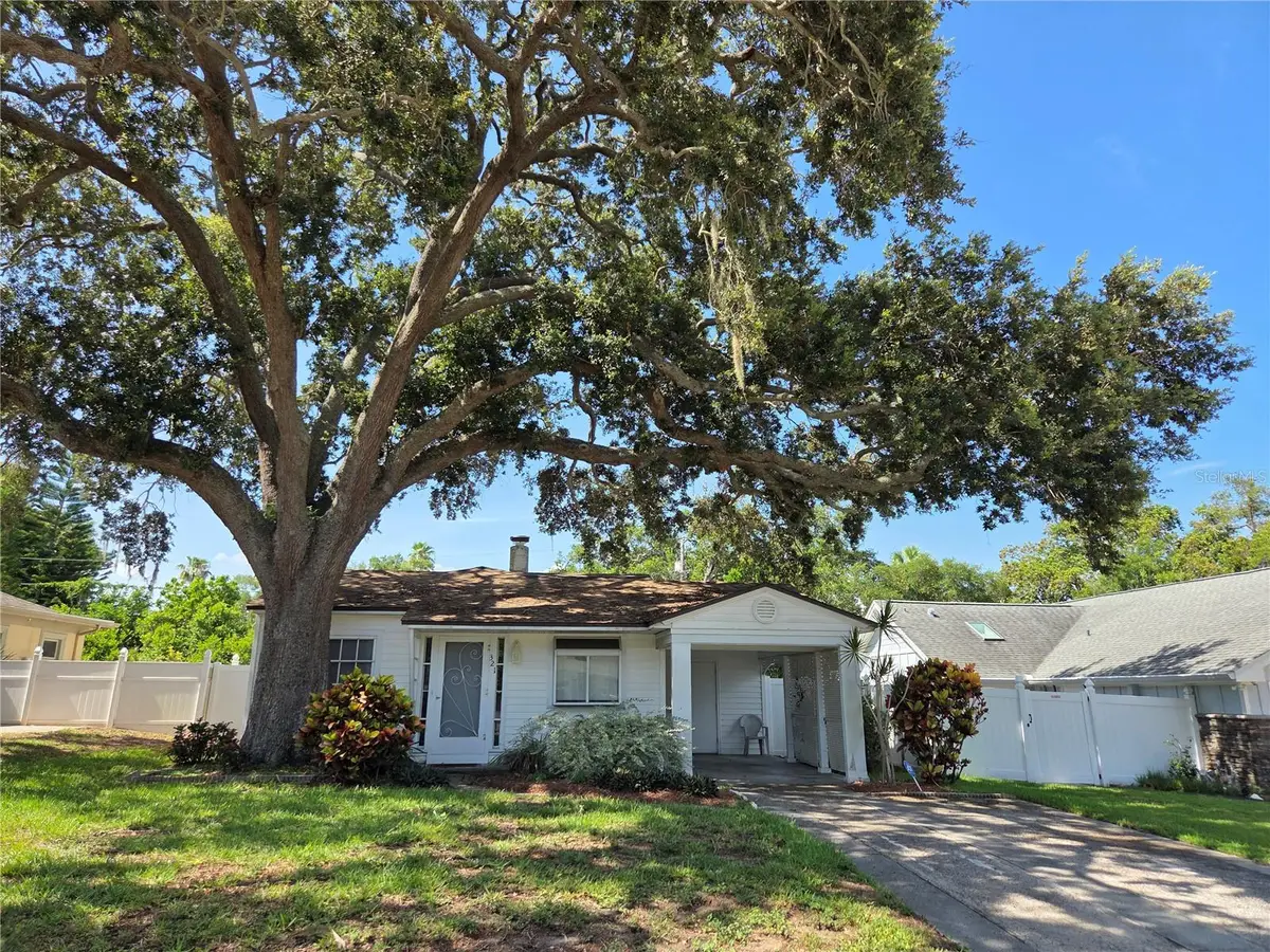 321 Wildwood Way, Clearwater, FL 33756 - #1