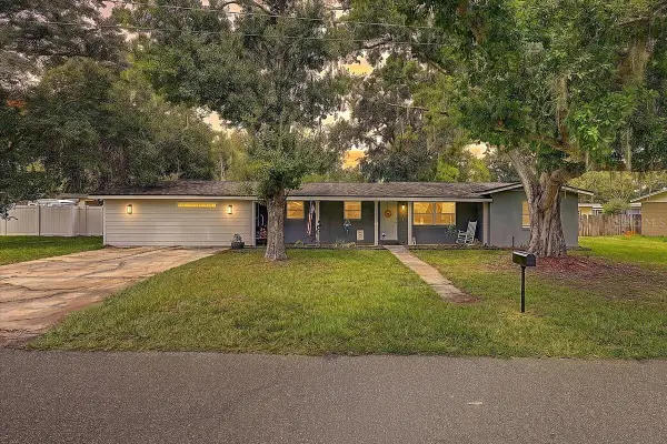 903 N Bracewell Drive, PLANT CITY, FL 33563