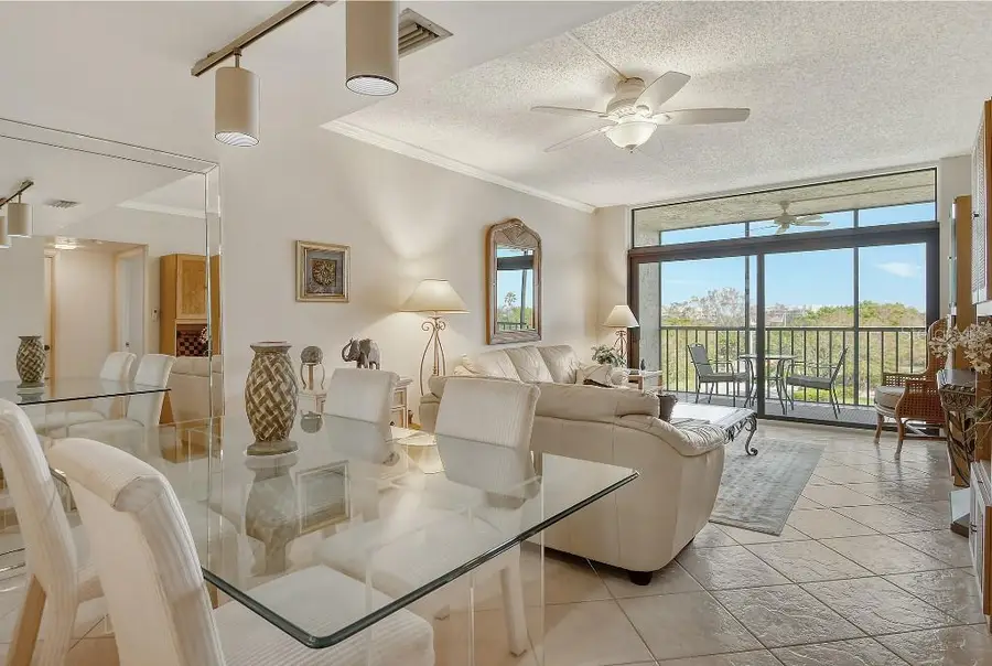 1945 Gulf Of Mexico Drive #M2-402, Longboat Key, FL 34228 - #3