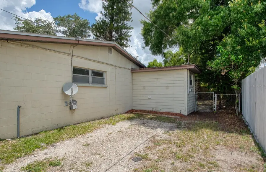 Address Withheld By Seller, Tampa, FL 33612 - #3