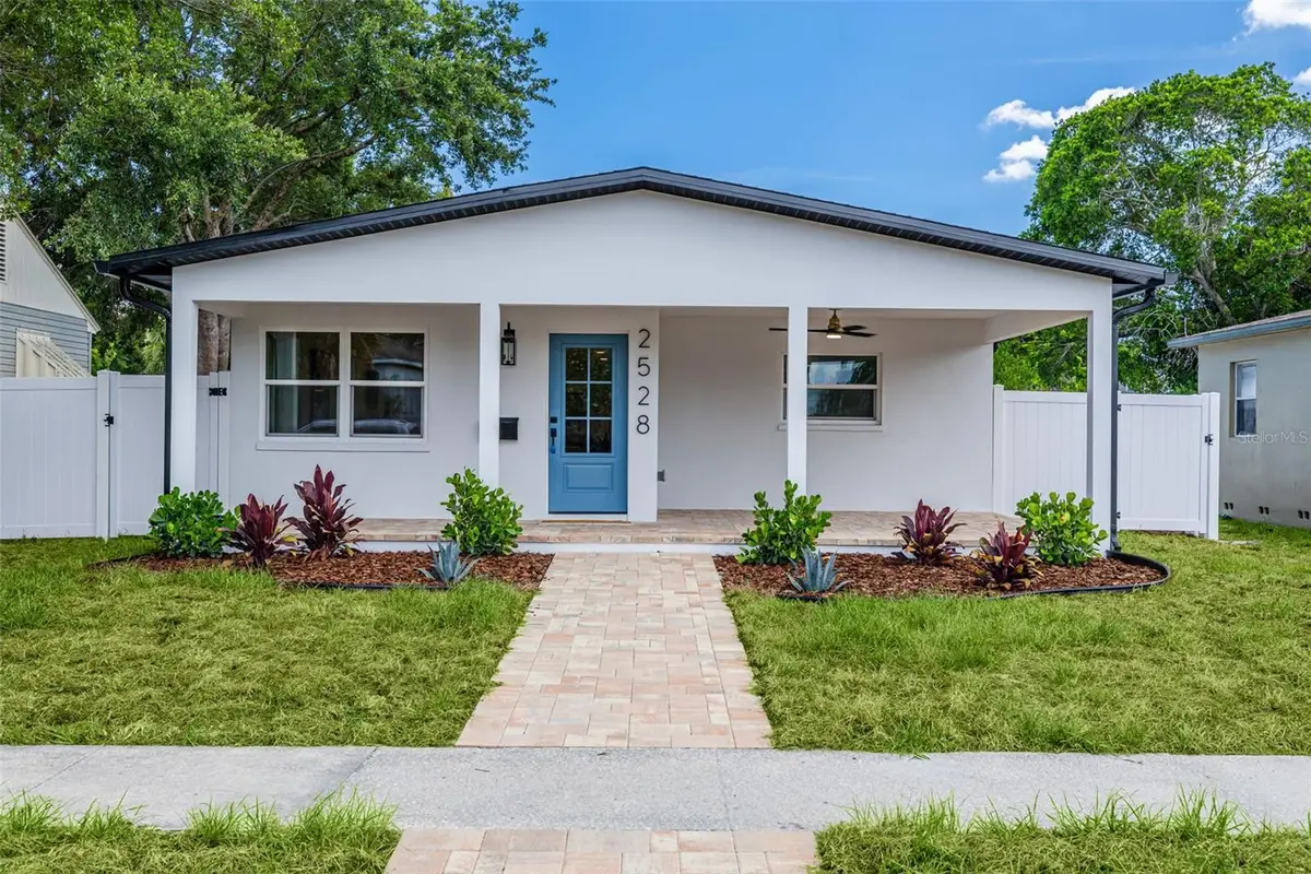 2528 4th Avenue S, Saint Petersburg, FL 33712 - #1