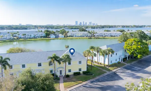 123 Seahorse Drive Se #D, ST PETERSBURG, FL 33705