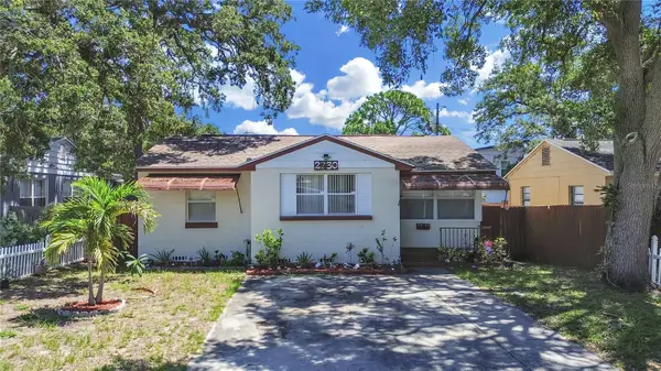 2730 Edwards Avenue S, ST PETERSBURG, FL 33705