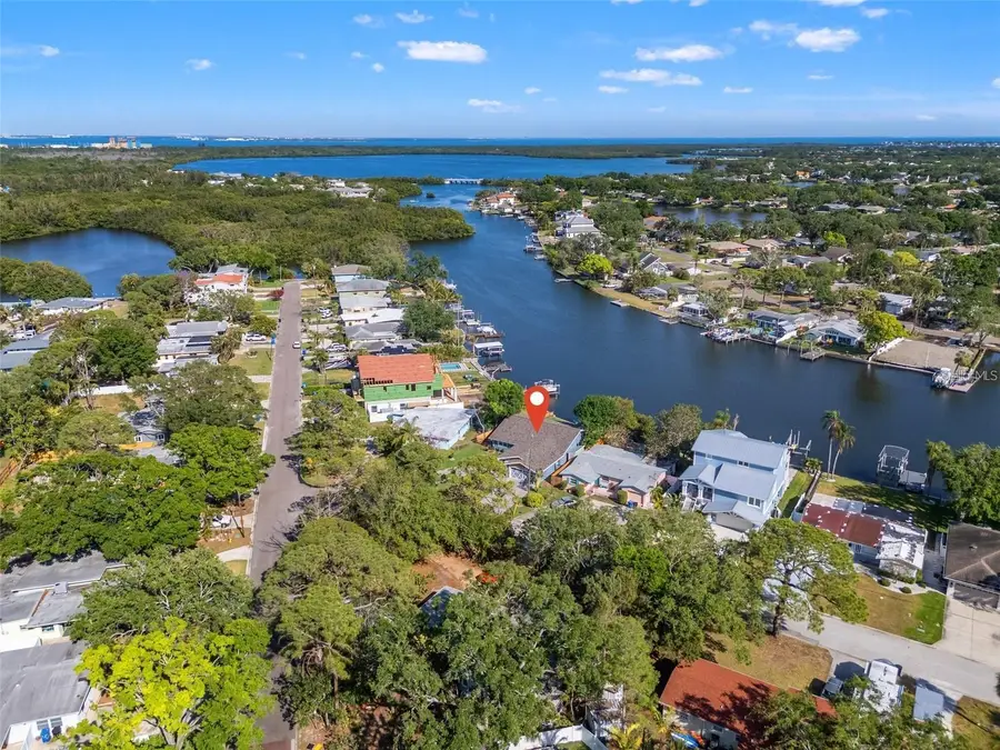 292 Sunlit Cove Drive Ne, Saint Petersburg, FL 33702 - #3