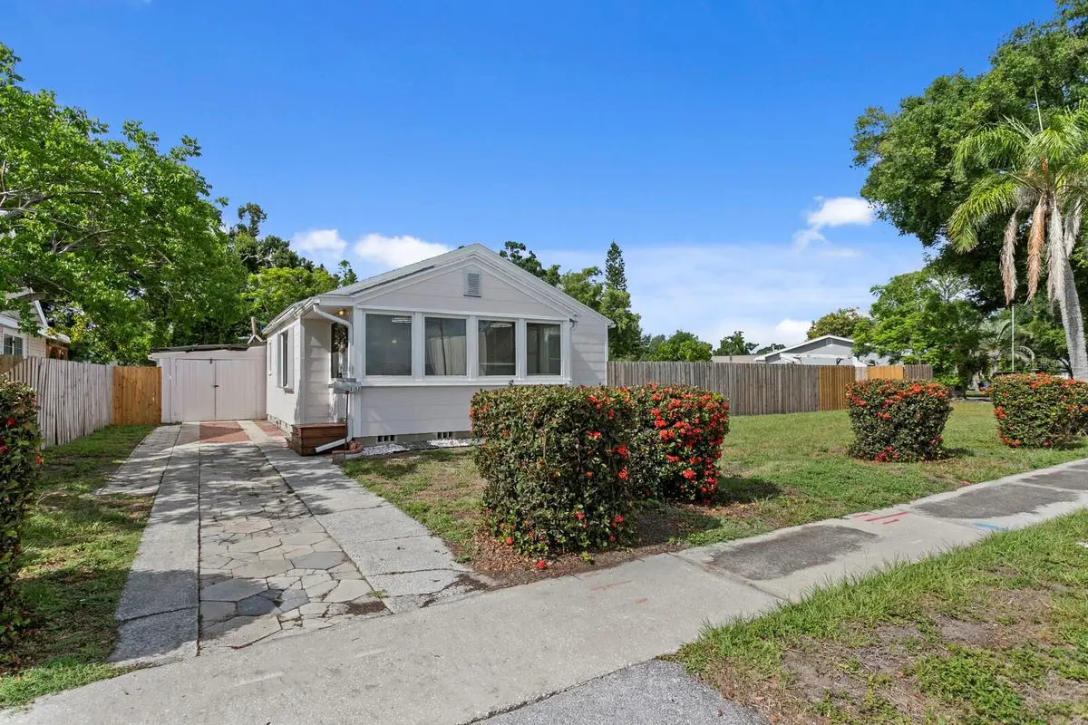 3152 13th Avenue N, Saint Petersburg, FL 33713 - #1